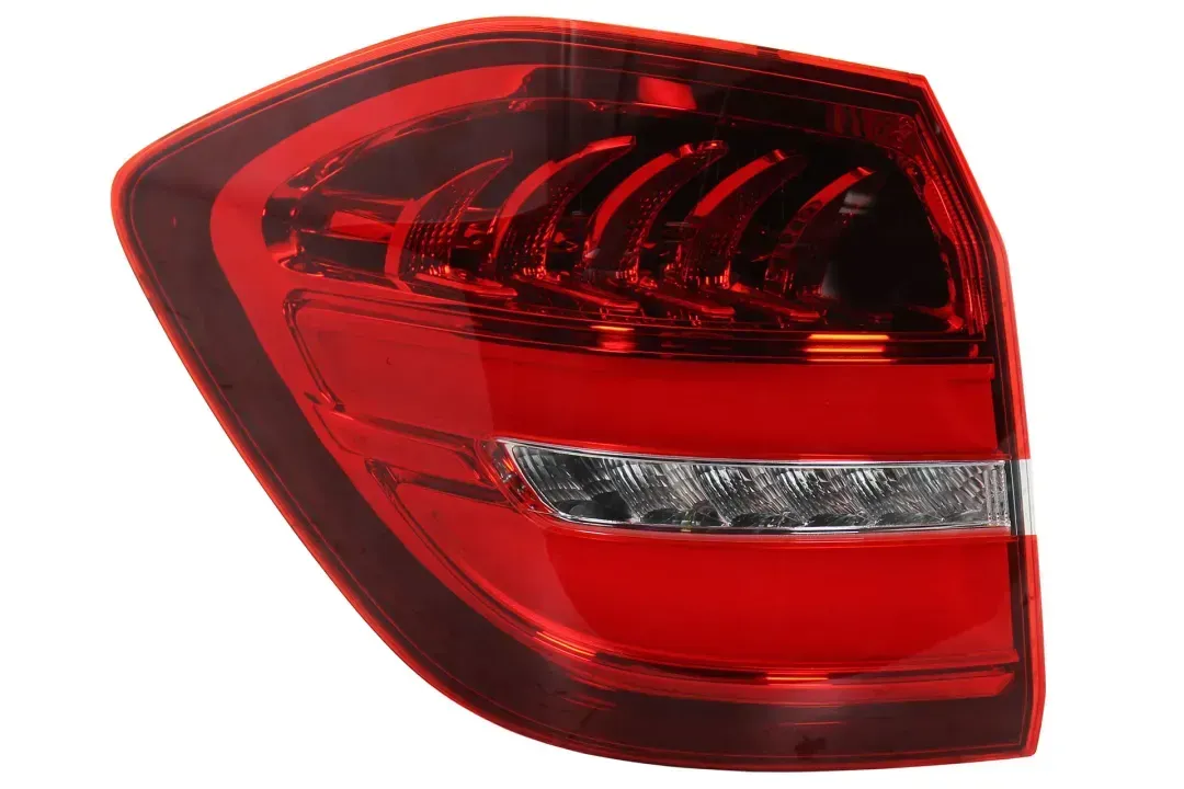 a1669060502   stop light